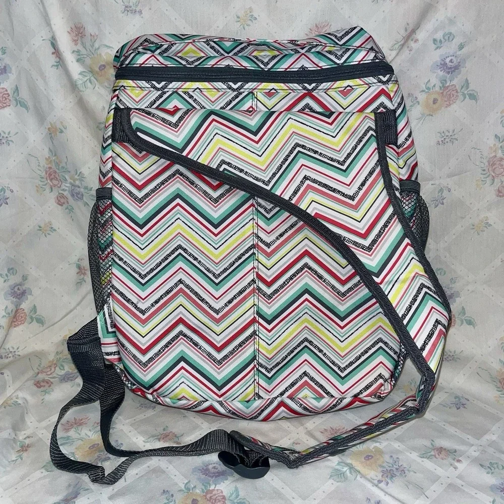 THIRTY-ONE PARTY PUNCH CHEVRON SLING BAG CAMERA / DIAPER BAG / BACKPACK 18x13x6